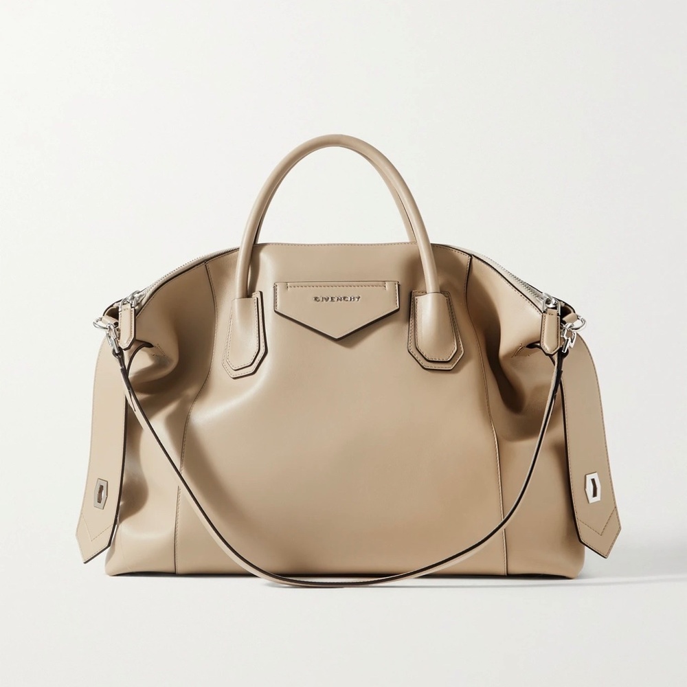 Givenchy Medium Soft Antigona in Dune / Beige Color - Picture 4 of 15